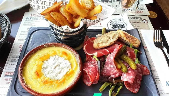 Au Bureau -  Frite - Jaux