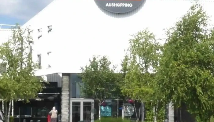 Auchan Hypermarché Louvroil - Rd 121