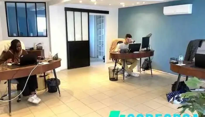 D2 Com -  Interieur - Le Passage