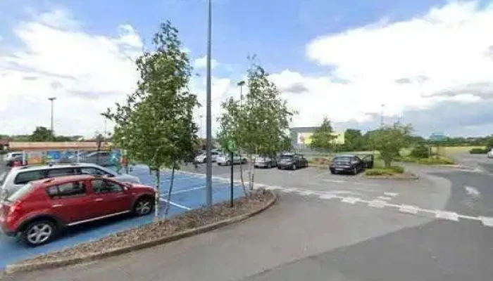 Flunch Cambrai -  Street View Et 360deg - Escaudœuvres