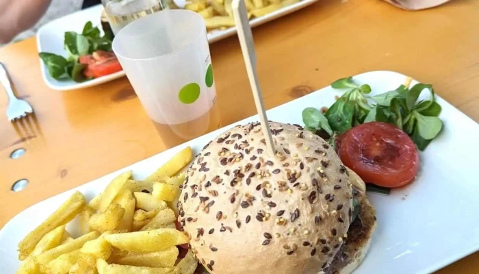 Guinguette De Guarbecque -  Plats Et Boissons - Guarbecque