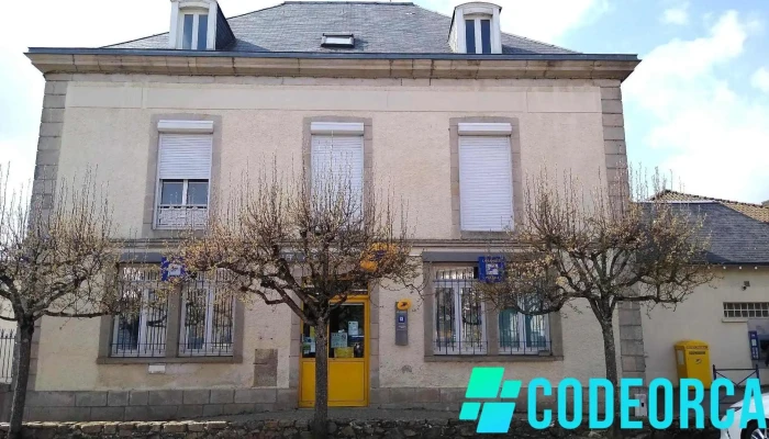 La Poste - 87230 Châlus