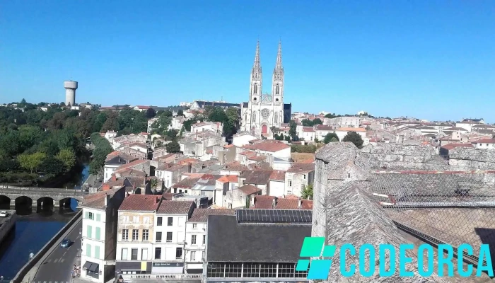 Le Grand Cafe -  Eglise Saint Andre De Niort - Niort