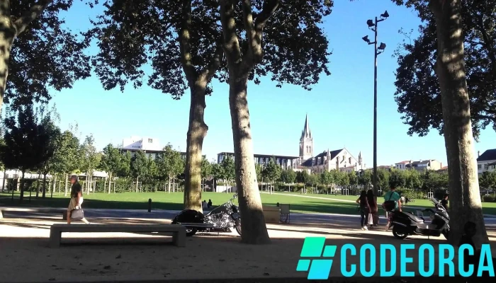 Le Grand Cafe -  Jardins De La Breche - Niort