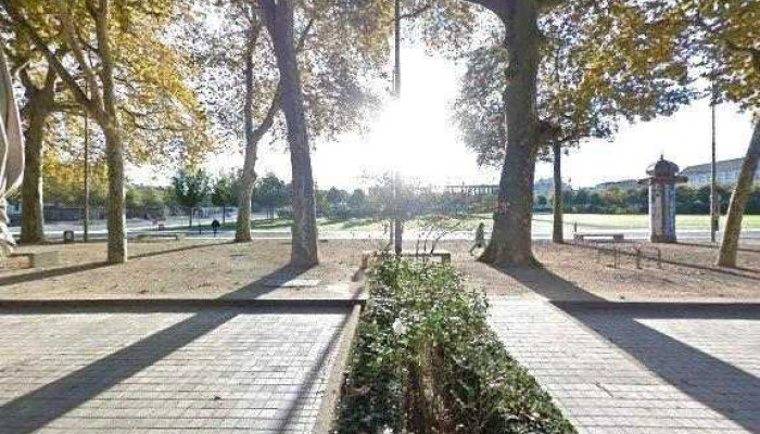 Le Grand Cafe -  Street View Et 360deg - Niort