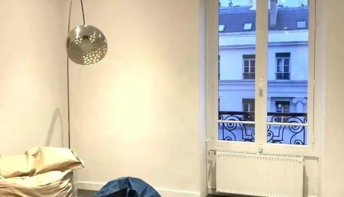 Libre MullenLowe - Paris