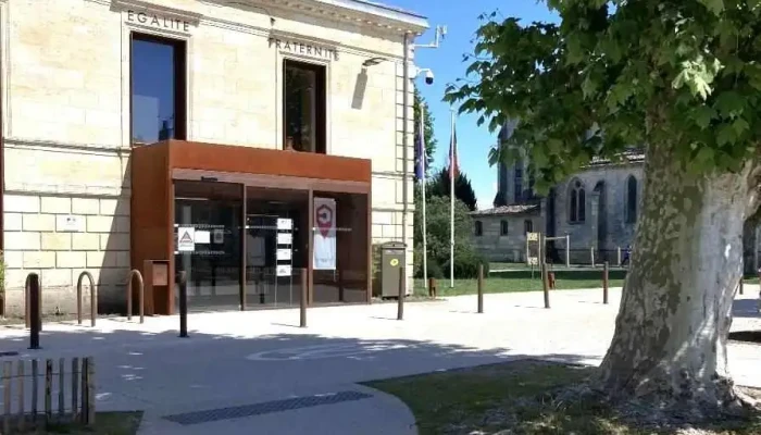 Mairie - France Services - Agence Postale de Cussac-Fort-Médoc - 33460 Cussac-Fort-Médoc