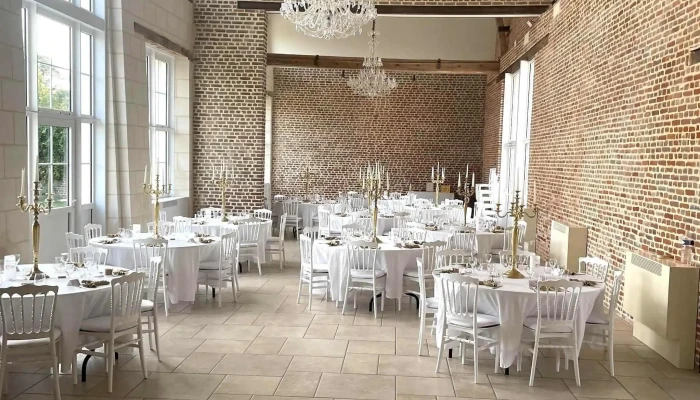 Marquisat De Guiscard -    Domaine Reception Mariage Seminaire Evenementiel Hebergement Horaire - Guiscard