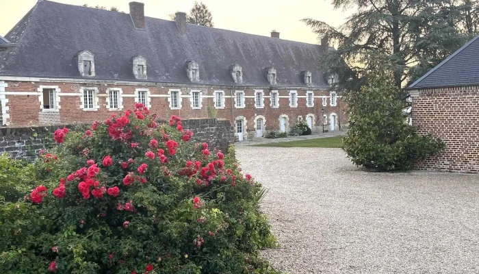 Marquisat De Guiscard -    Domaine Reception Mariage Seminaire Evenementiel Hebergement Videos - Guiscard