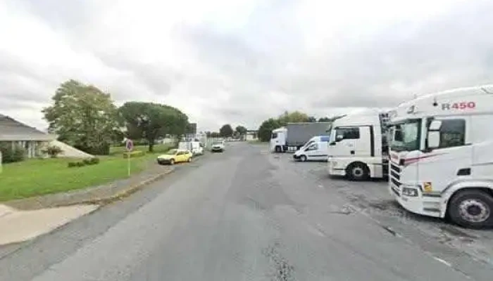 Restaurant Les Pyramides -  Street View Et 360deg - La Crèche
